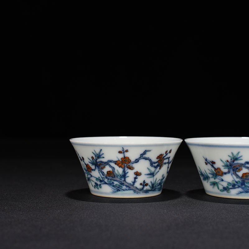 Qing Dynasty Yongzheng Doucai Horseshoe Cup with Flowers and Birds