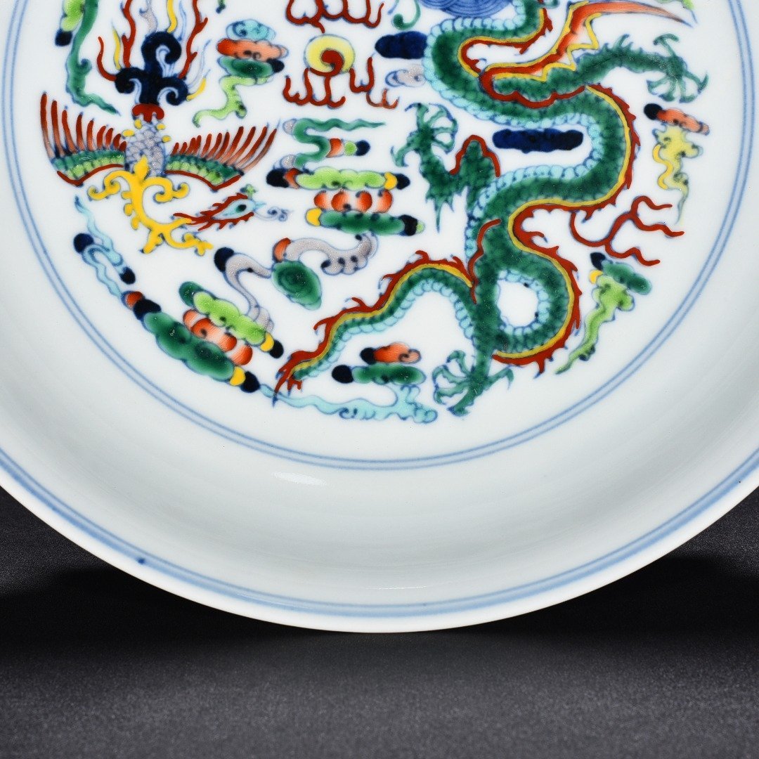 Qing Dynasty Yongzheng doucai dragon and phoenix plate