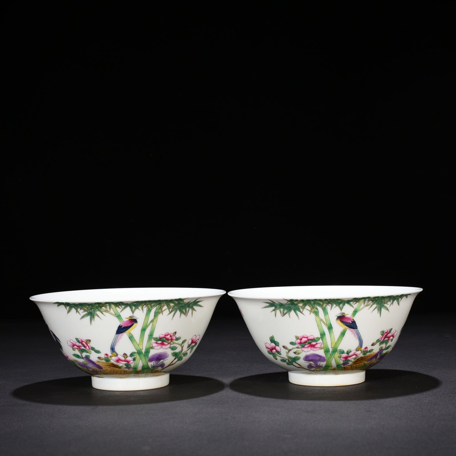 Qing Dynasty Yongzheng enamel bowl with crane flower and birds
