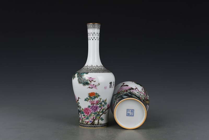 Qing Dynasty Yongzheng Enamel Rattle Zun with Six Cranes and Spring Picture