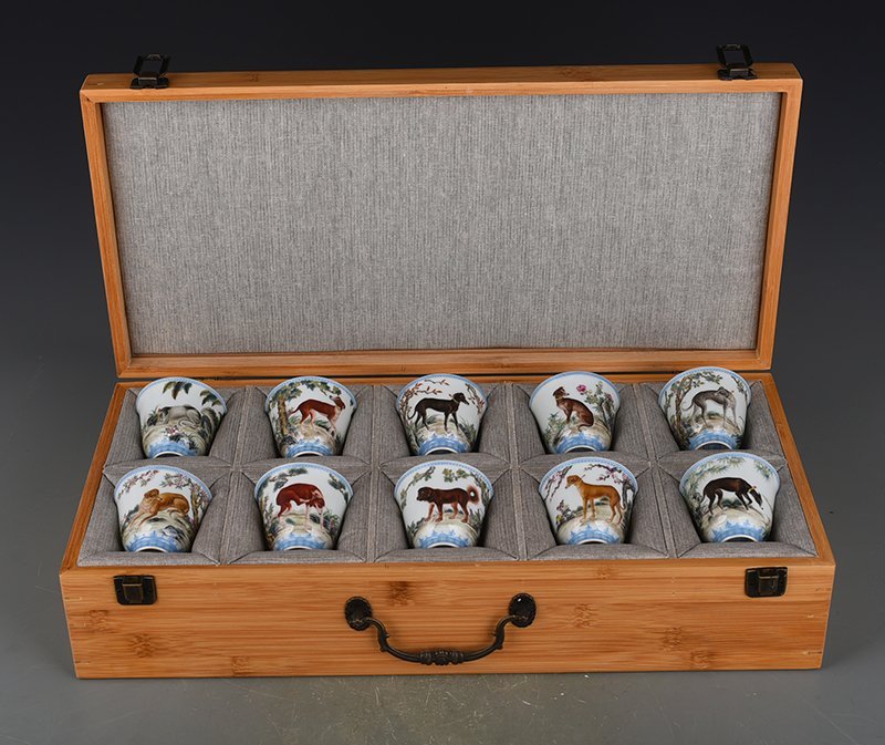 Qing Dynasty Yongzheng Enamel Ten Dogs and Ten Beauties Cup