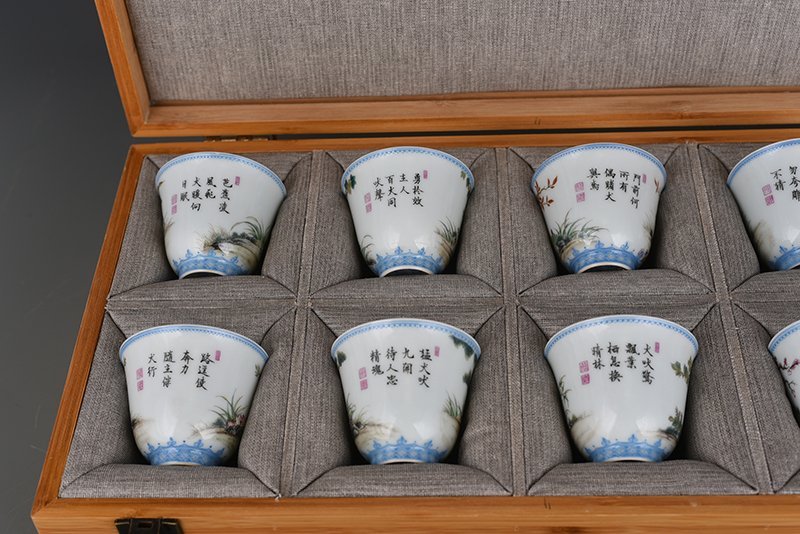 Qing Dynasty Yongzheng Enamel Ten Dogs and Ten Beauties Cup