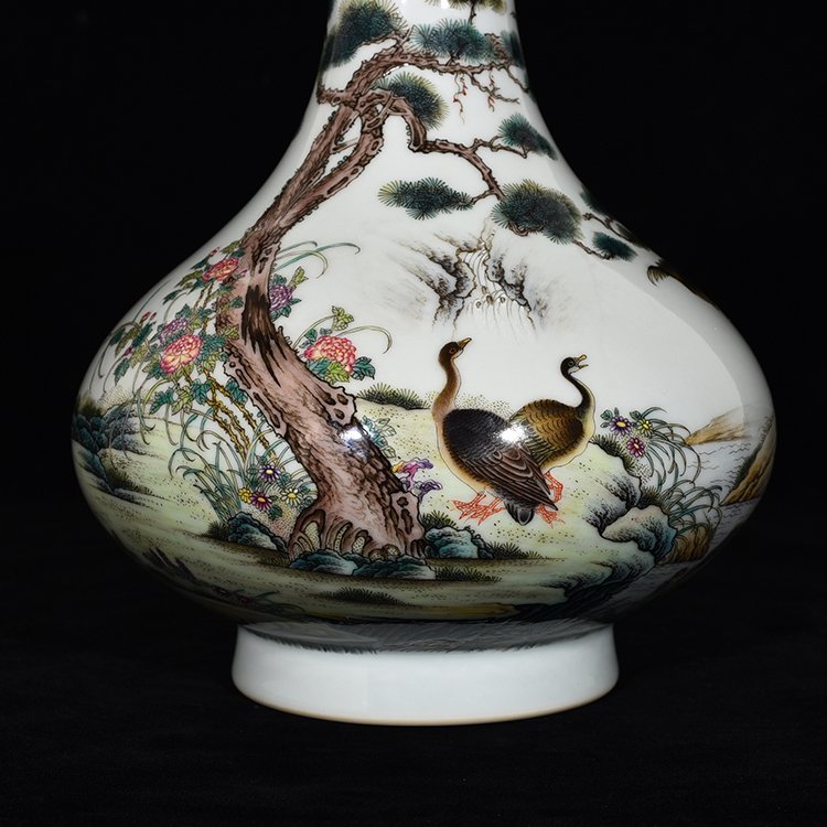 Qing Dynasty Yongzheng enamel color reed wild goose and flower flat belly jade pot spring vase