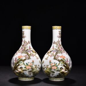 Qing Dynasty Yongzheng enamel vase with flower and birds