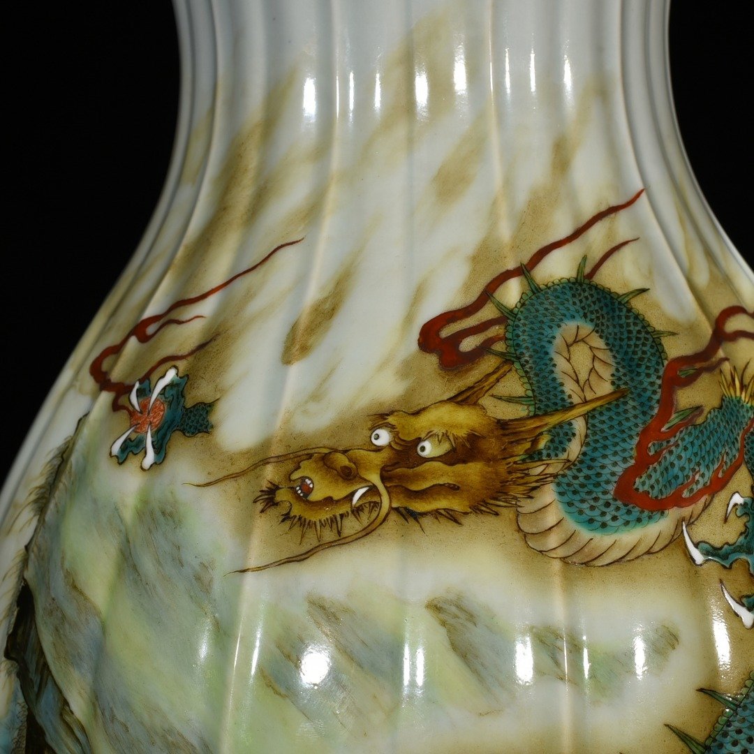 Qing Dynasty Yongzheng Pastel Double Dragon Playing with Pearls and Gualeng Zun
