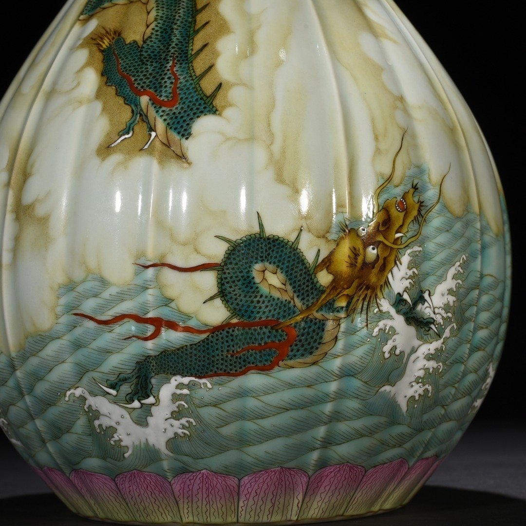 Qing Dynasty Yongzheng Pastel Double Dragon Playing with Pearls and Gualeng Zun