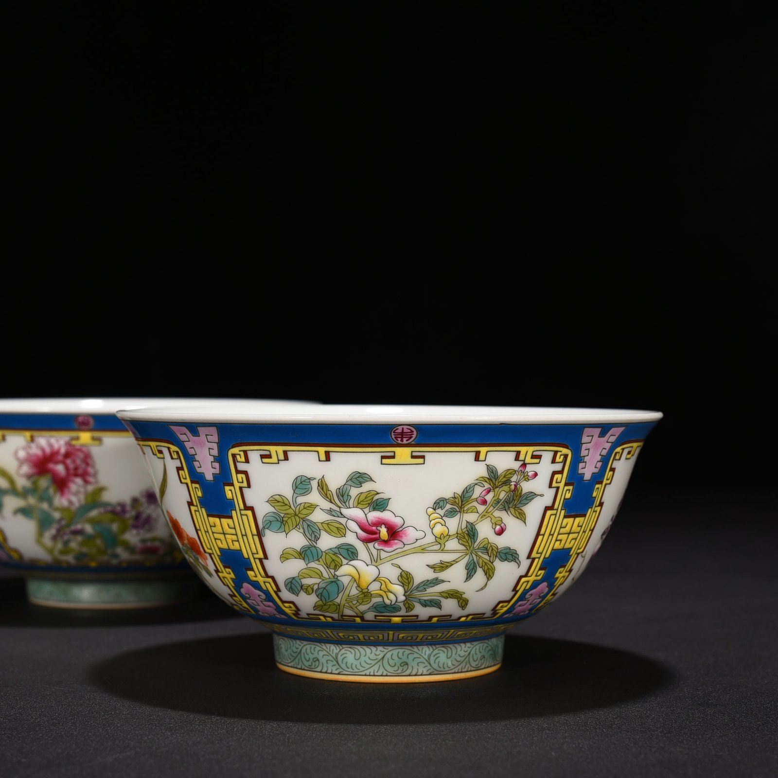 Qing Dynasty Yongzheng pastel four seasons flower bowl