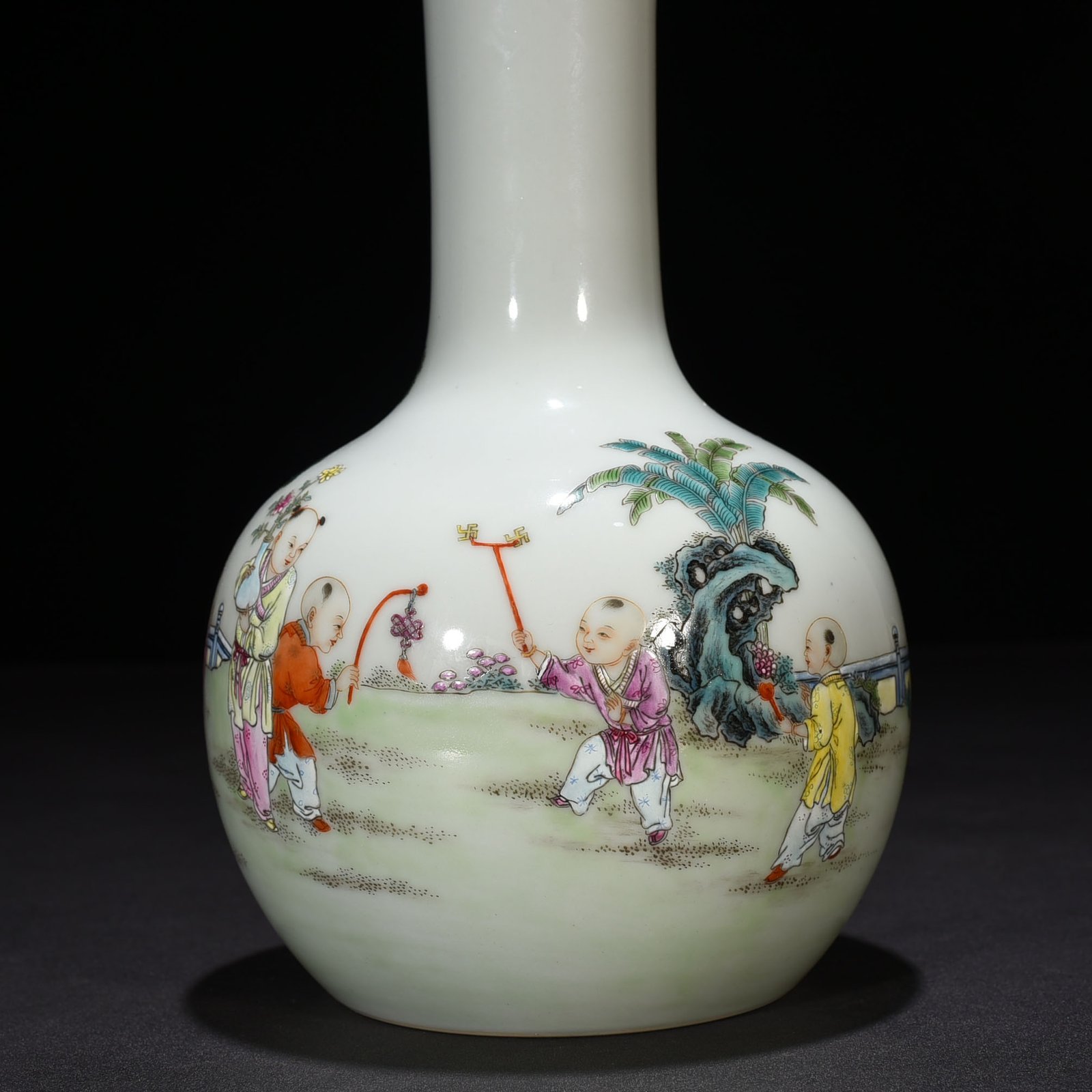 Qing Dynasty Yongzheng pastel celestial sphere vase with baby play
