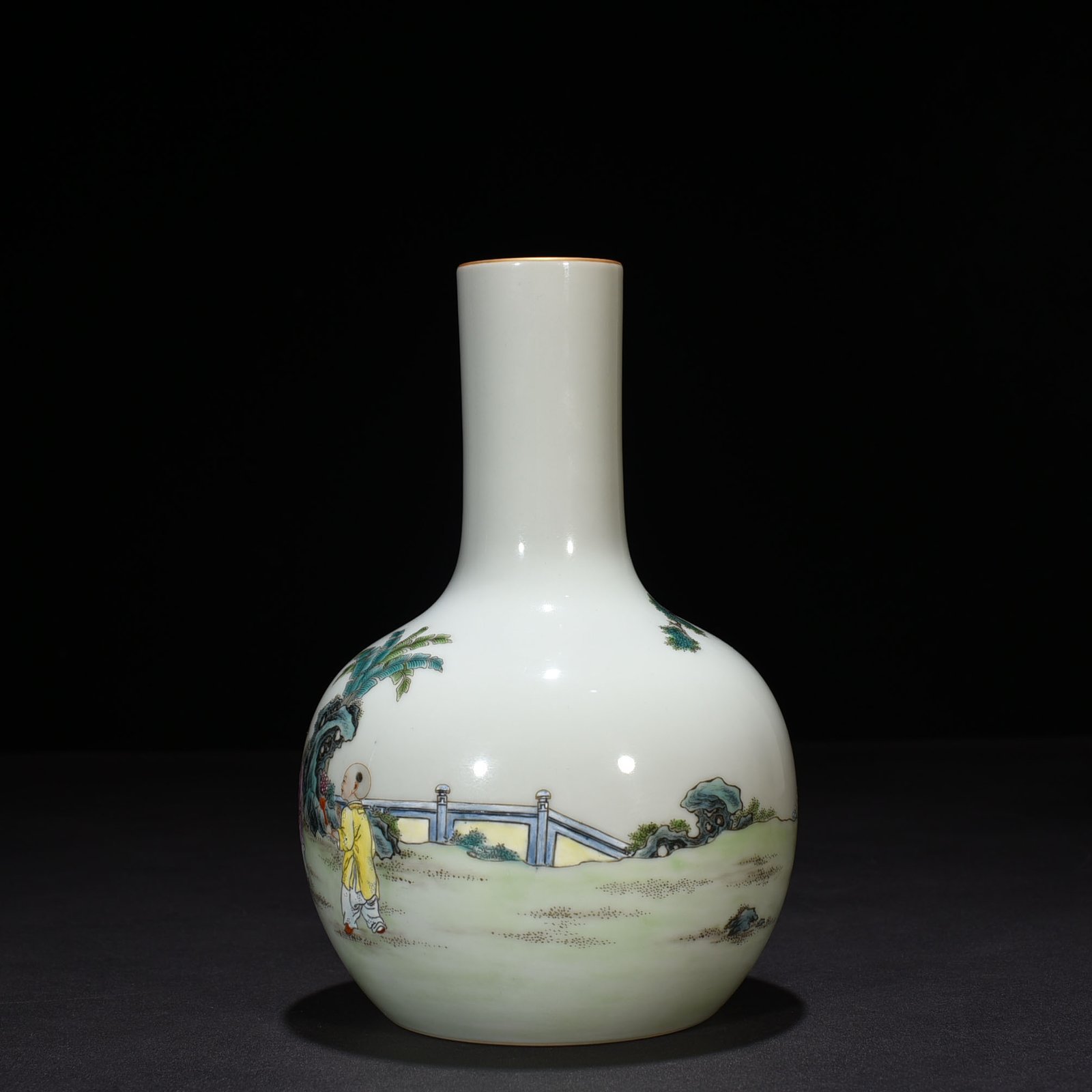Qing Dynasty Yongzheng pastel celestial sphere vase with baby play