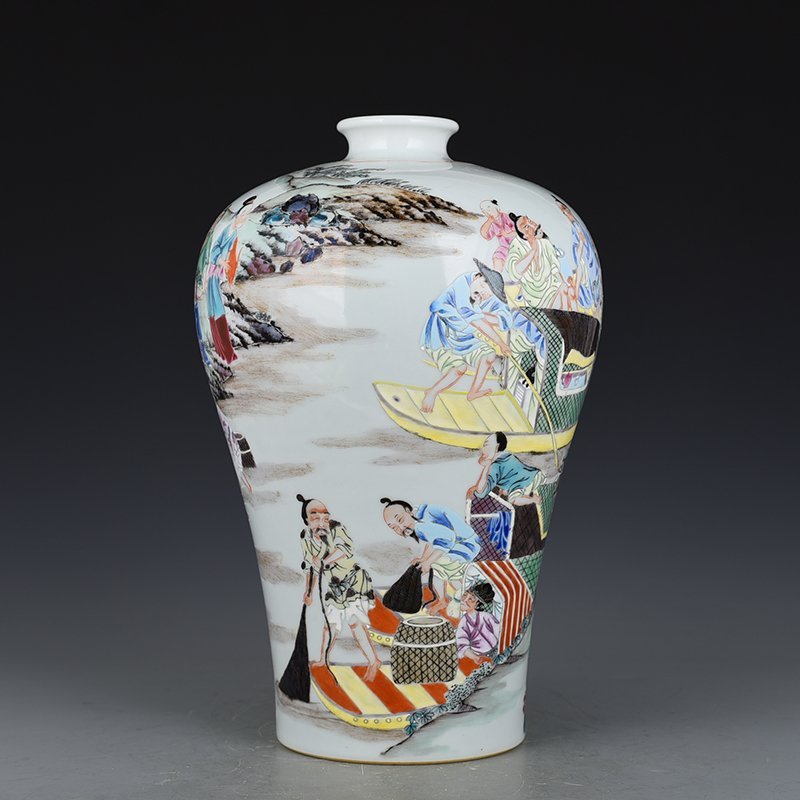 Qing Dynasty Yongzheng pastel Yujiale figure plum vase