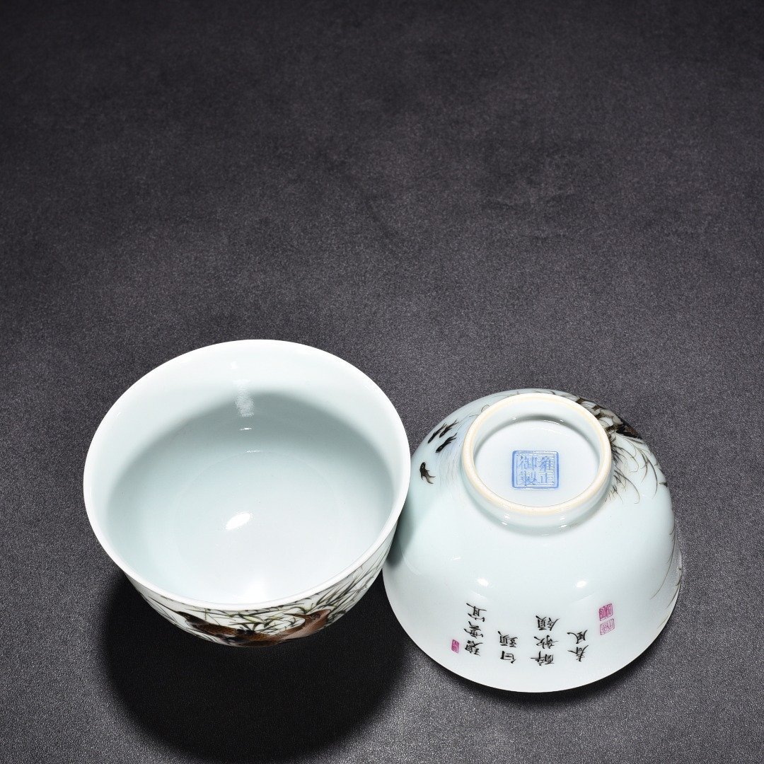 Qing Dynasty Yongzheng pastel cormorant flower and bird cup