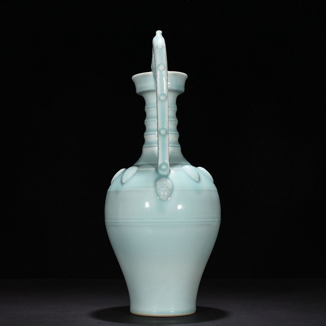 Qing Dynasty Yongzheng pink celadon glaze double dragon statue
