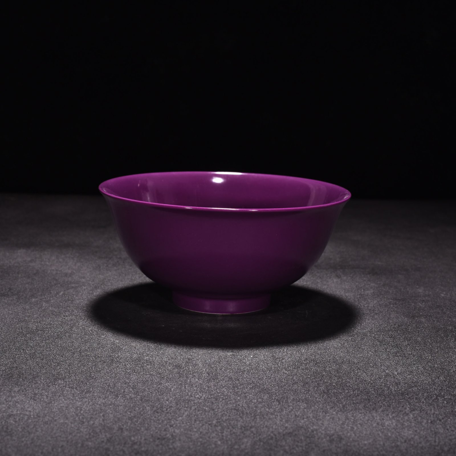 Qing Dynasty Yongzheng eggplant skin purple glaze palace bowl