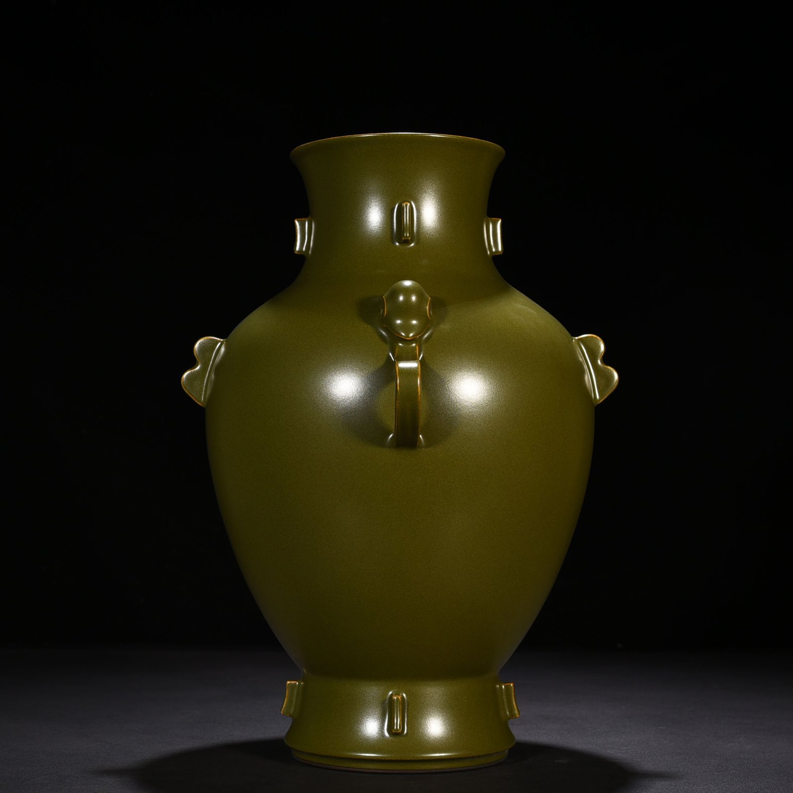 Qing Dynasty Yongzheng tea powder-glazed Ruyi Erzun