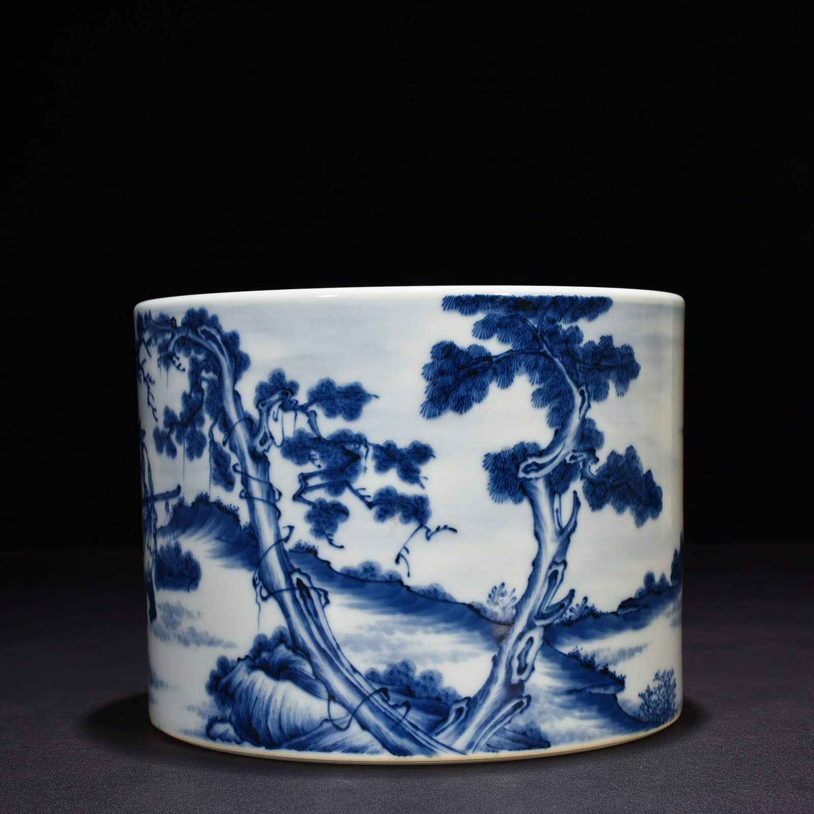 Qing Dynasty Yongzheng blue and white autumn harvest farmhouse character pen holder