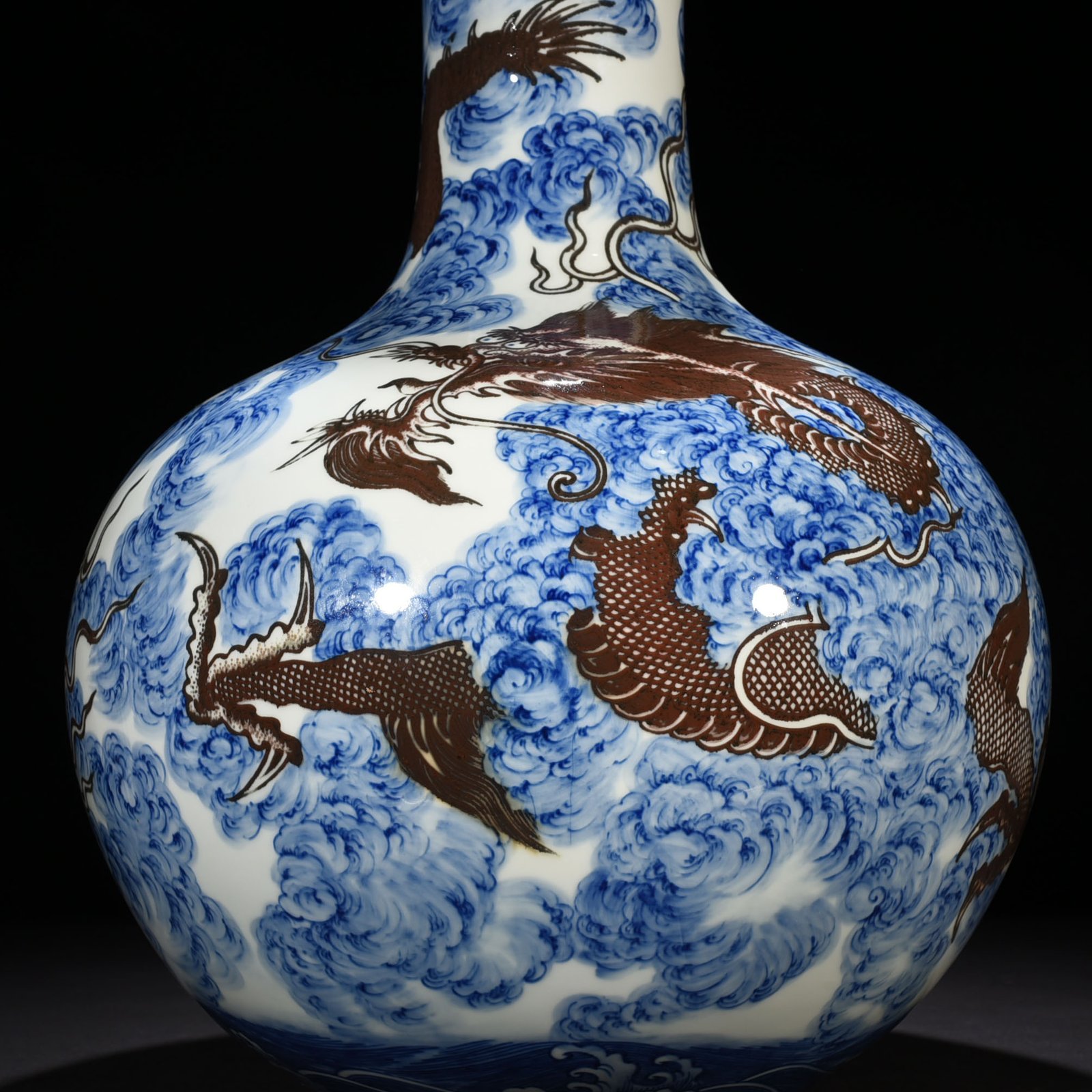 Qing Dynasty Yongzheng blue and white underglaze red sea water cloud and dragon celestial sphere vase