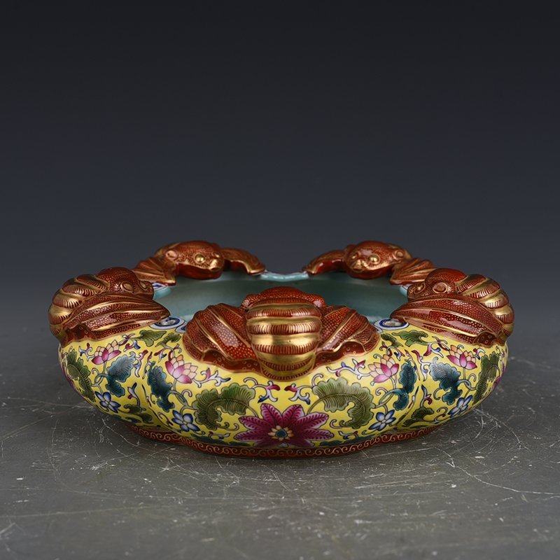 Qing Dynasty Yongzheng yellow ground enamel five blessing wash