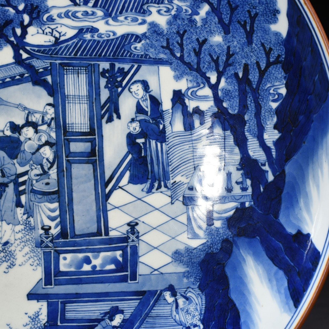 Qing Dynasty Shunzhi blue and white Yutang fine bowl with characters and stories