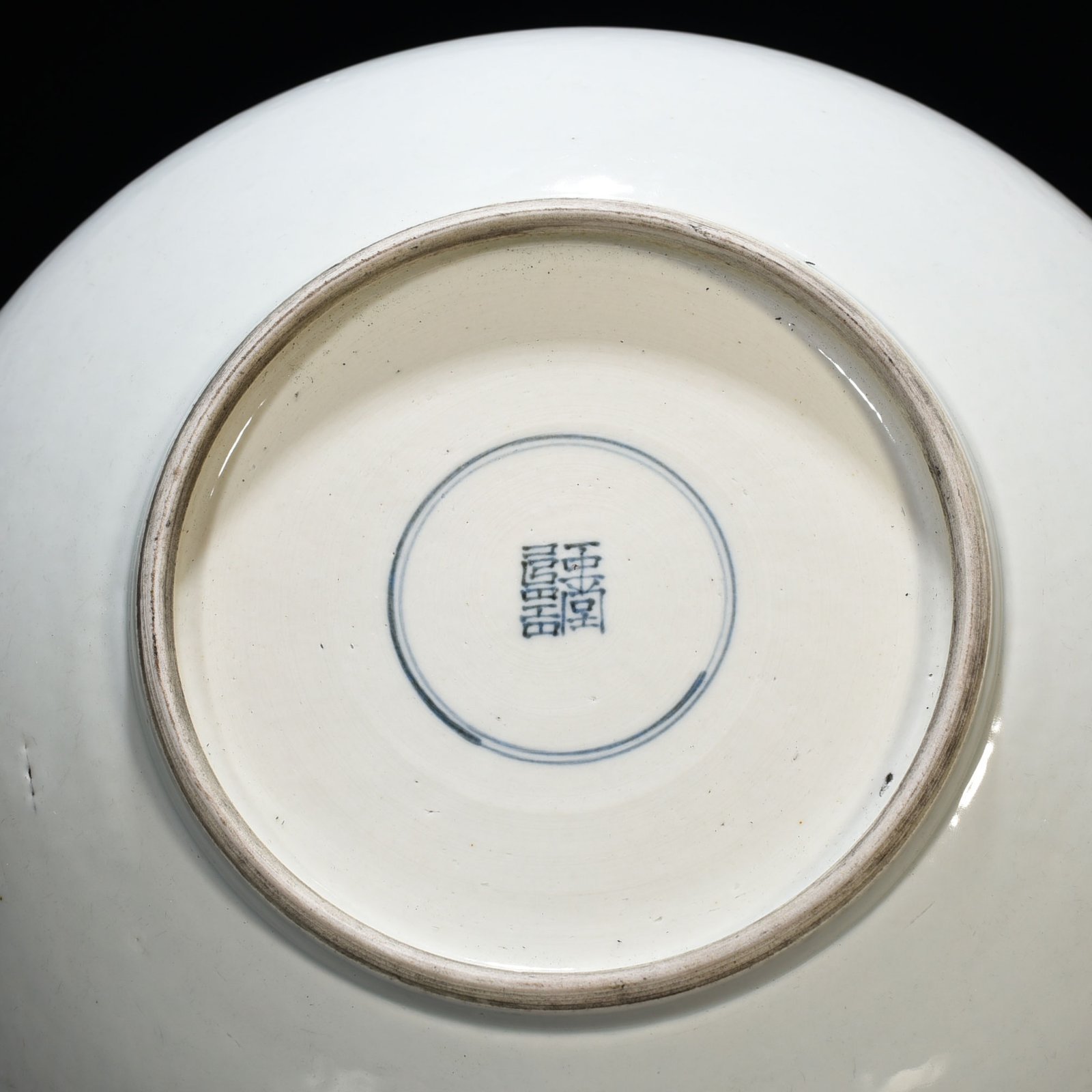 Qing Dynasty Shunzhi blue and white Yutang fine bowl with characters and stories