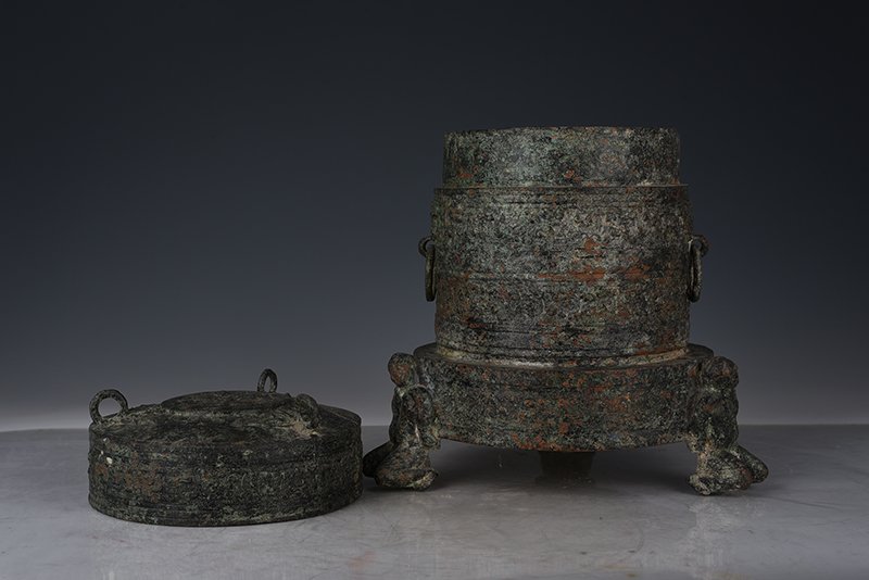 Zhou Dynasty bronze statue antique antique and ancient porcelain