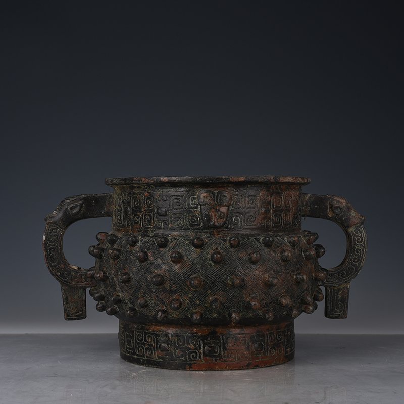 Zhou Dynasty Bronze Gui Furnace Antique Antique Porcelain