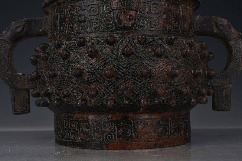 Zhou Dynasty Bronze Gui Furnace Antique Antique Porcelain