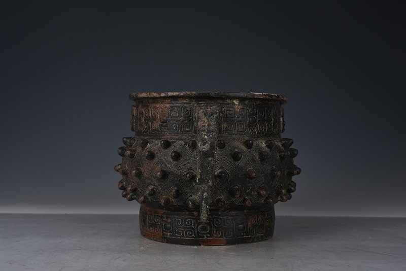 Zhou Dynasty Bronze Gui Furnace Antique Antique Porcelain