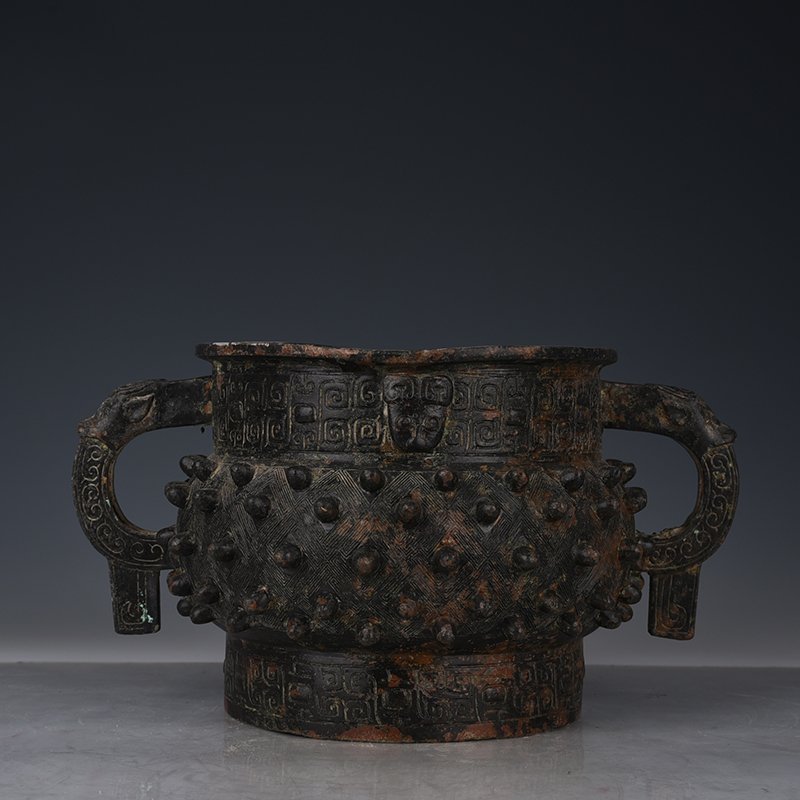 Zhou Dynasty Bronze Gui Furnace Antique Antique Porcelain