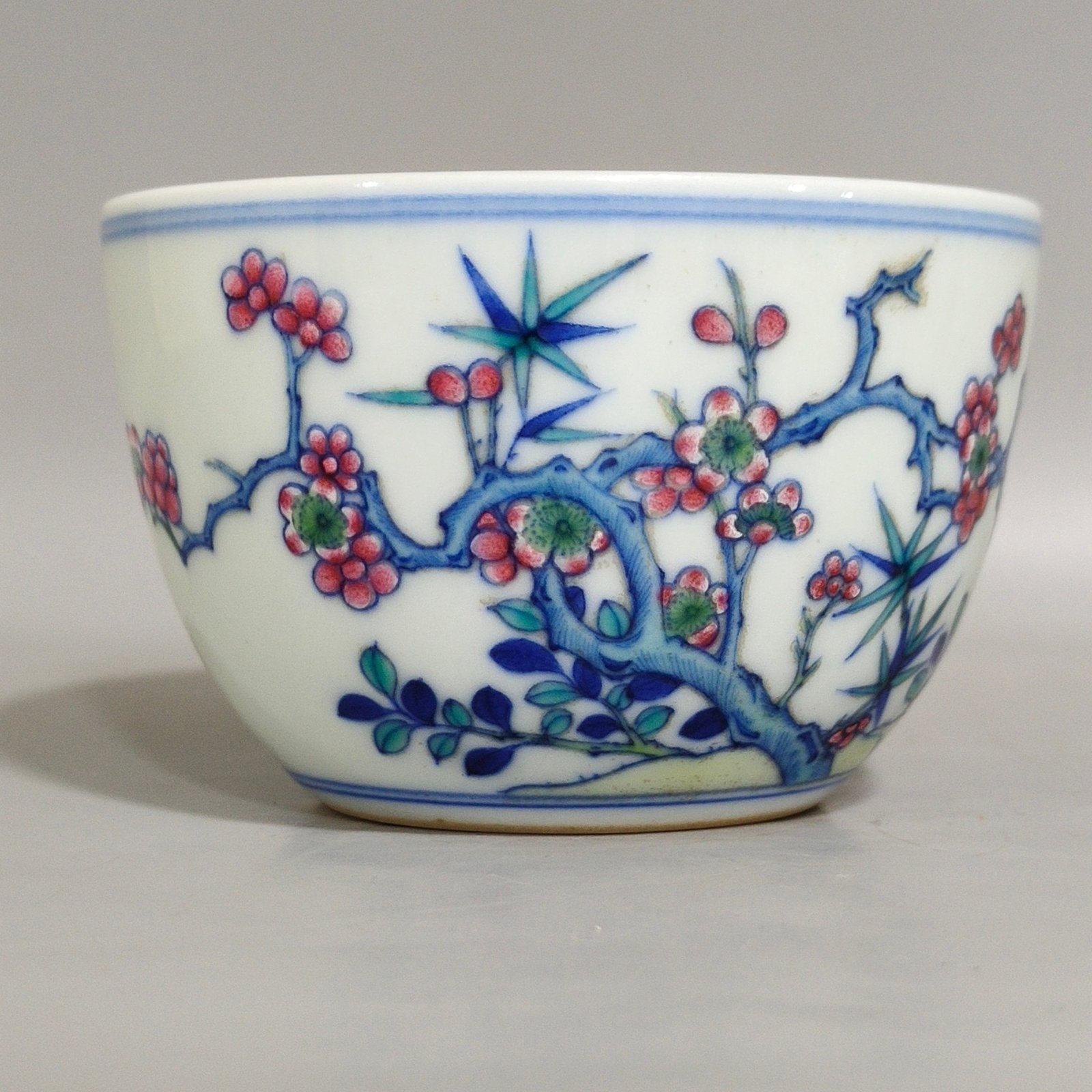 Ming Dynasty Chenghua sustenance money happy lintel cup