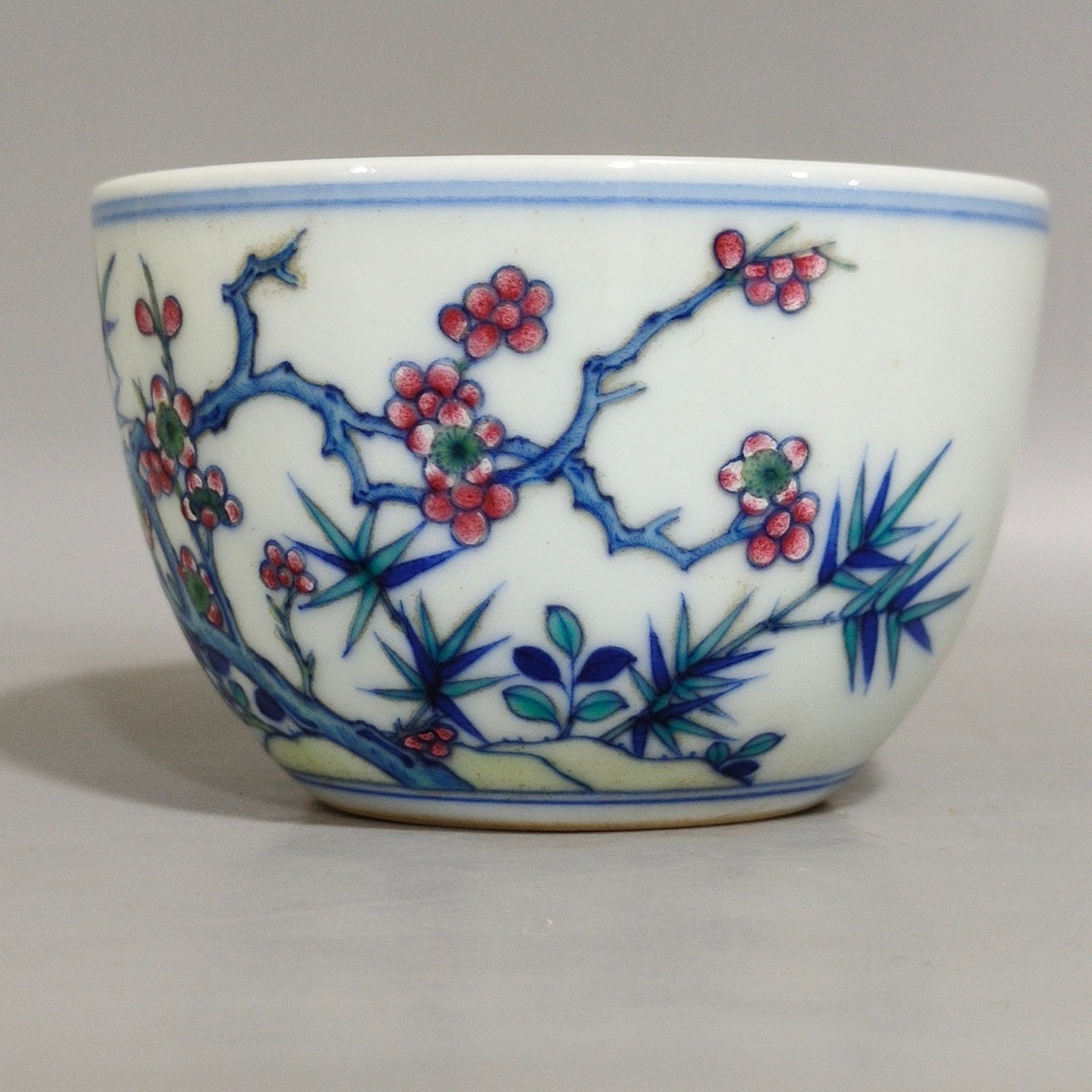 Ming Dynasty Chenghua sustenance money happy lintel cup