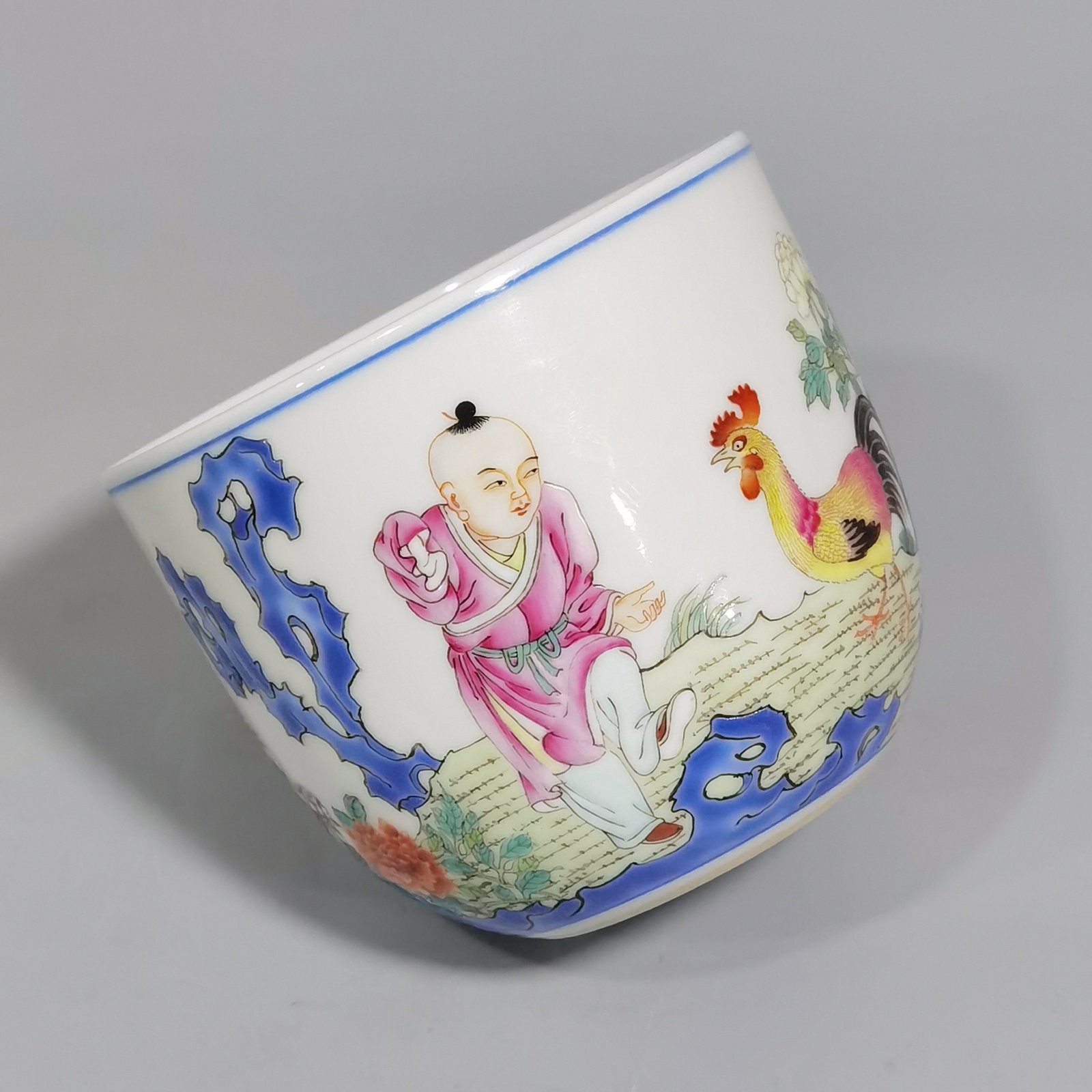 Qing Dynasty Qianlong antique pastel chicken cup