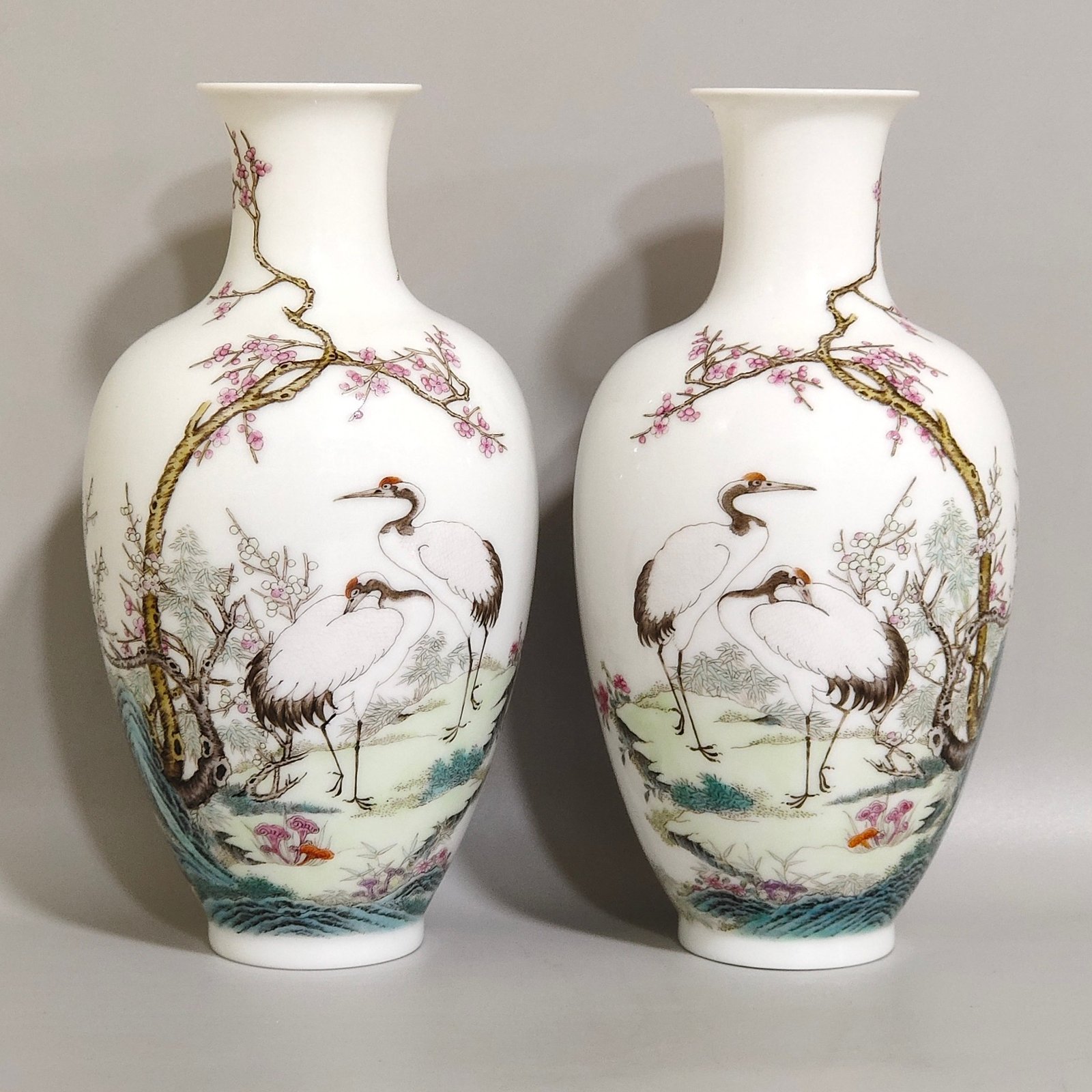 Qing Dynasty Hongxian A red-crowned crane inscribed with a poem made in the Hongxian year