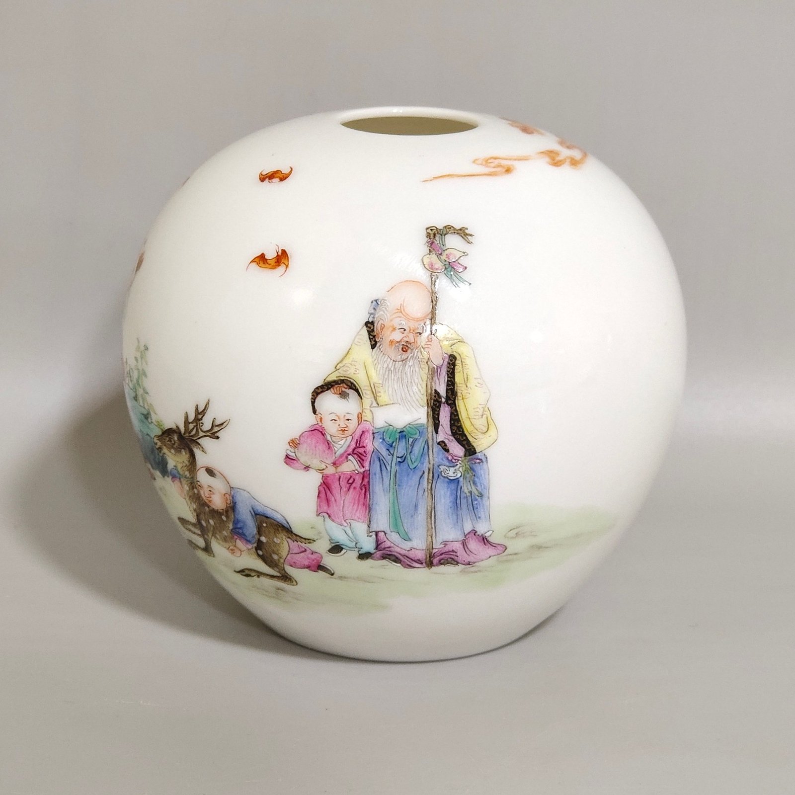 Qing Dynasty Hongxian thin-walled water vessel Three Star Gods Bestowing