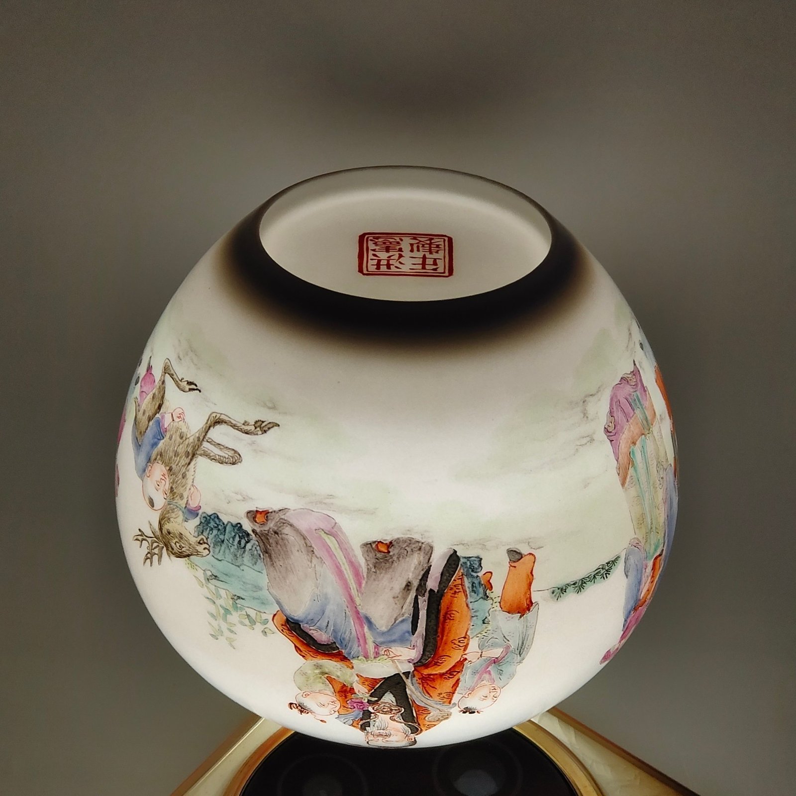 Qing Dynasty Hongxian thin-walled water vessel Three Star Gods Bestowing