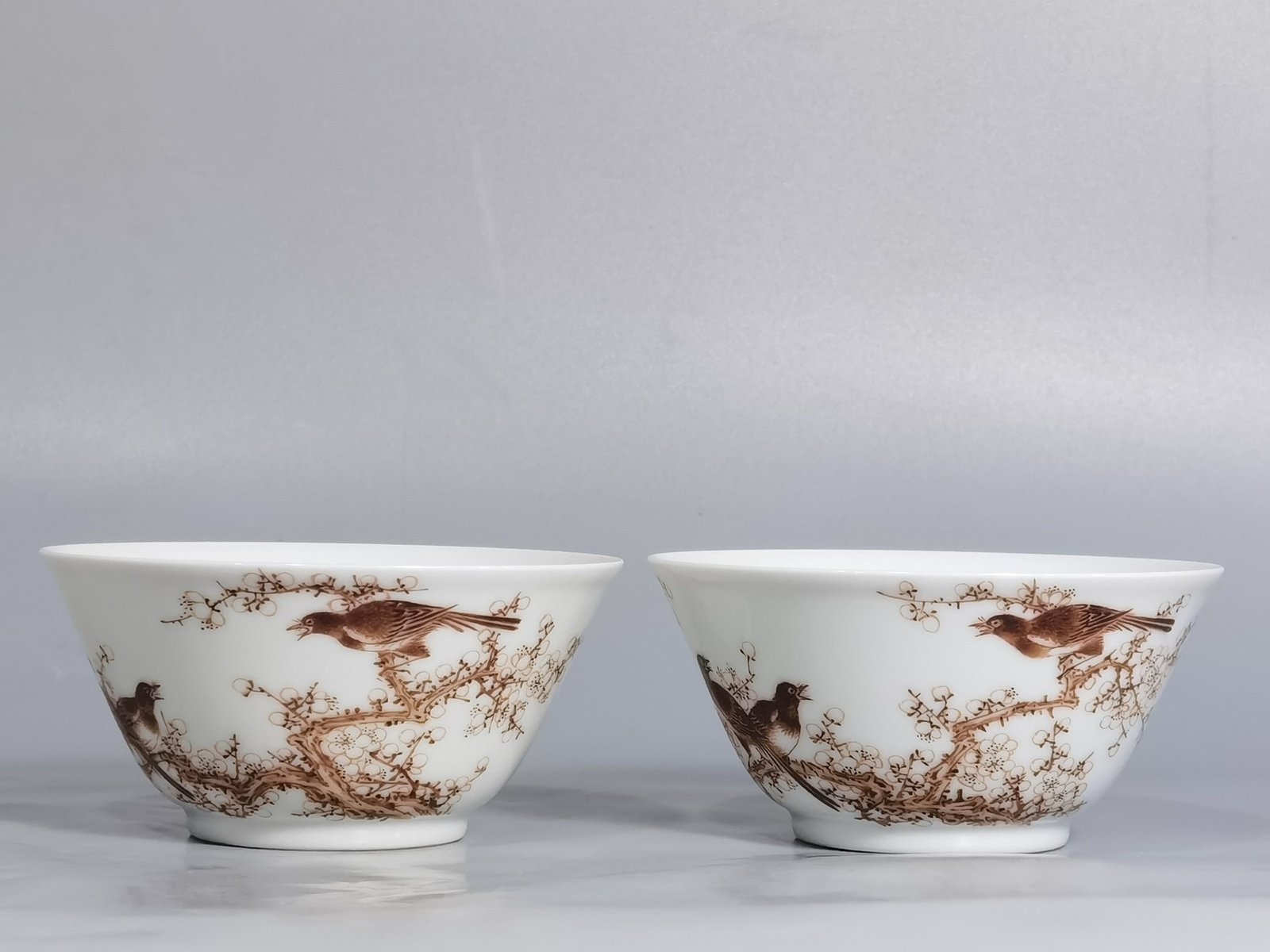 Qing Dynasty Qianlong ink color magpie climbing plum blossom cup with poem inscription