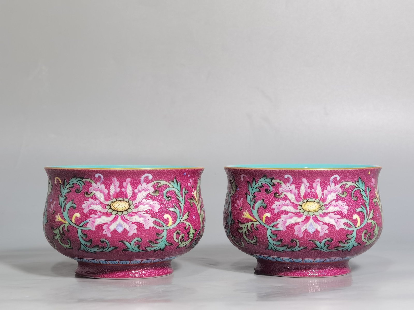 Qing Dynasty Qianlong Yangcai Rouge Red Rolled Flower Cup Size Caliber