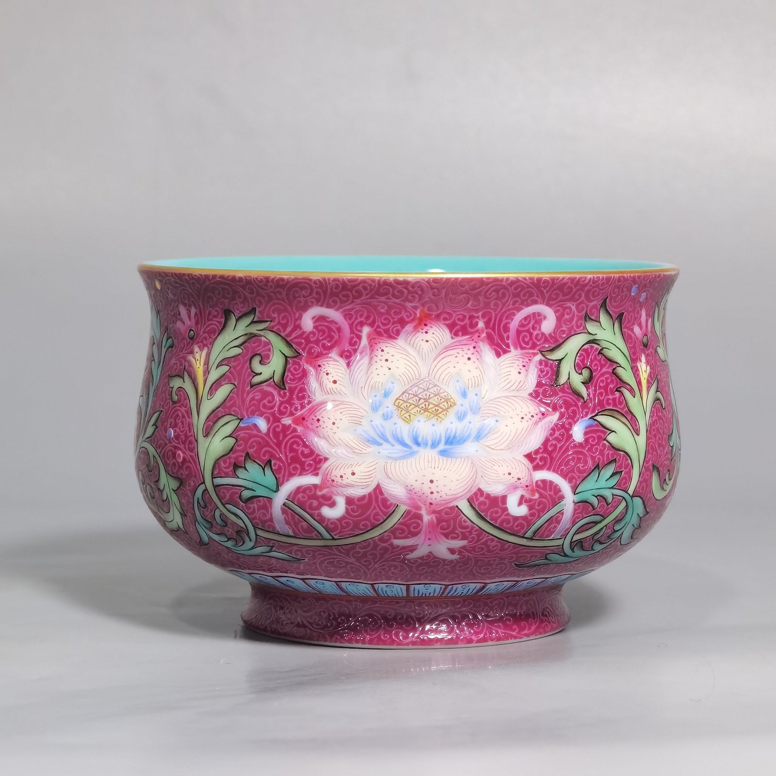 Qing Dynasty Qianlong Yangcai Rouge Red Rolled Flower Cup Size Caliber