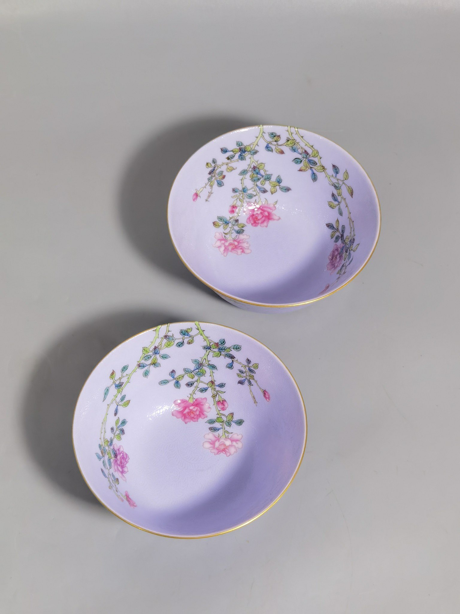 Qing Dynasty Qianlong a pair of enamel purple ground cups