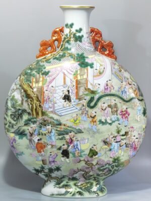 Qing Dynasty Qianlong Pastel-colored baby playing with two ears holding the moon in a flat bottle