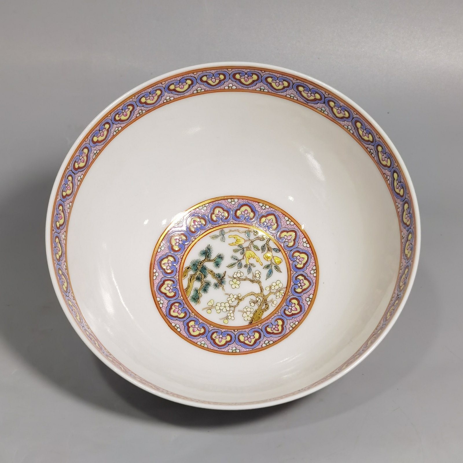 Qing Dynasty Qianlong period a pair of pastel imperial-inscribed poetry bowls