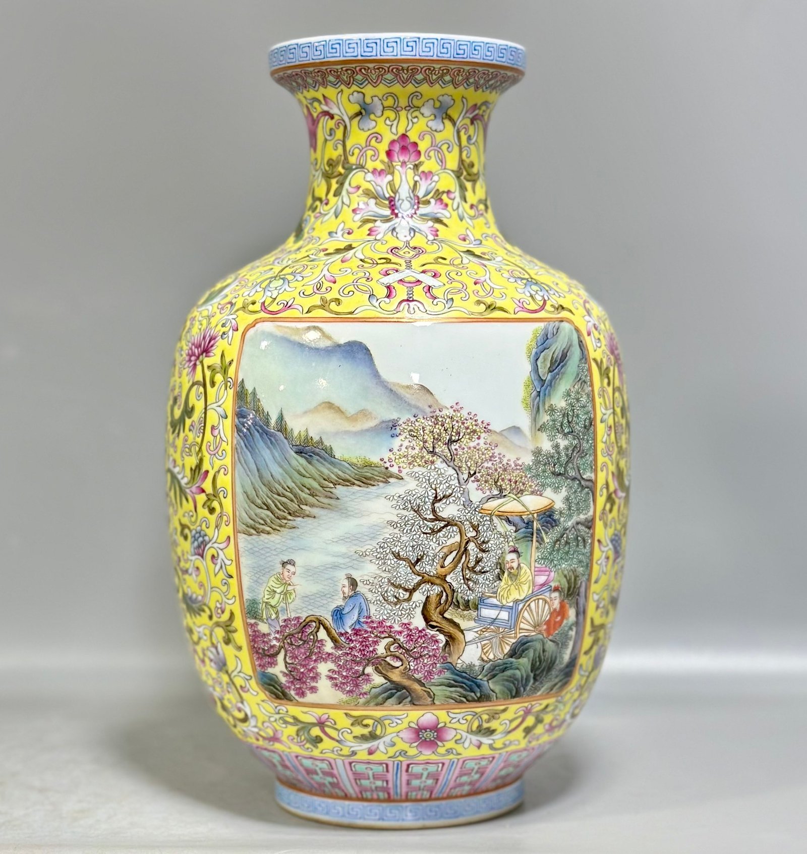 Qing Dynasty Qianlong Pastel yellow ground window character story lantern vase