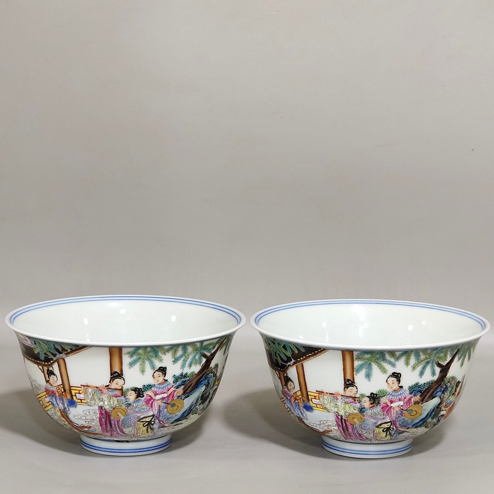 Qing Dynasty Qianlong figure seven fairies elegant bowl
