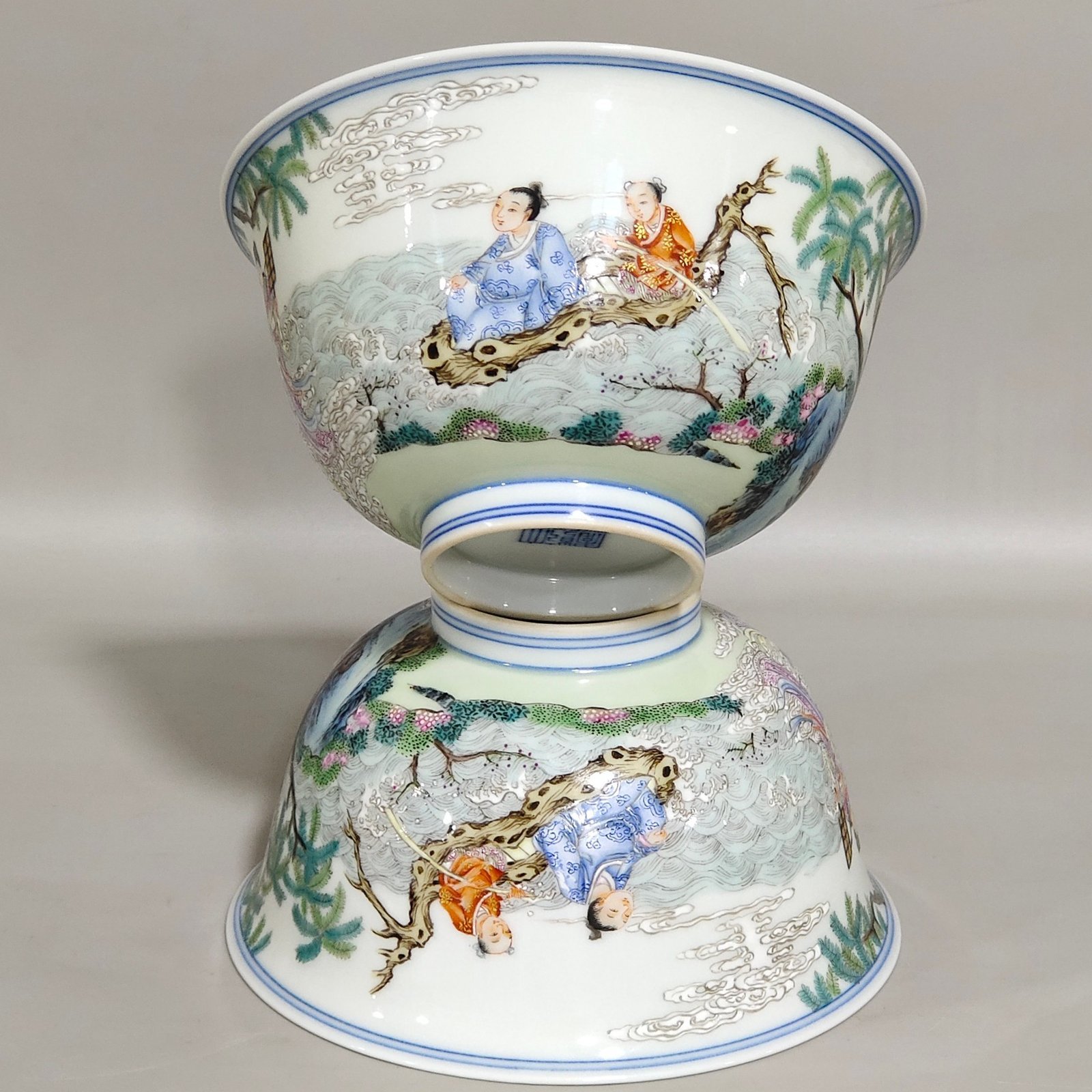 Qing Dynasty Qianlong figure seven fairies elegant bowl