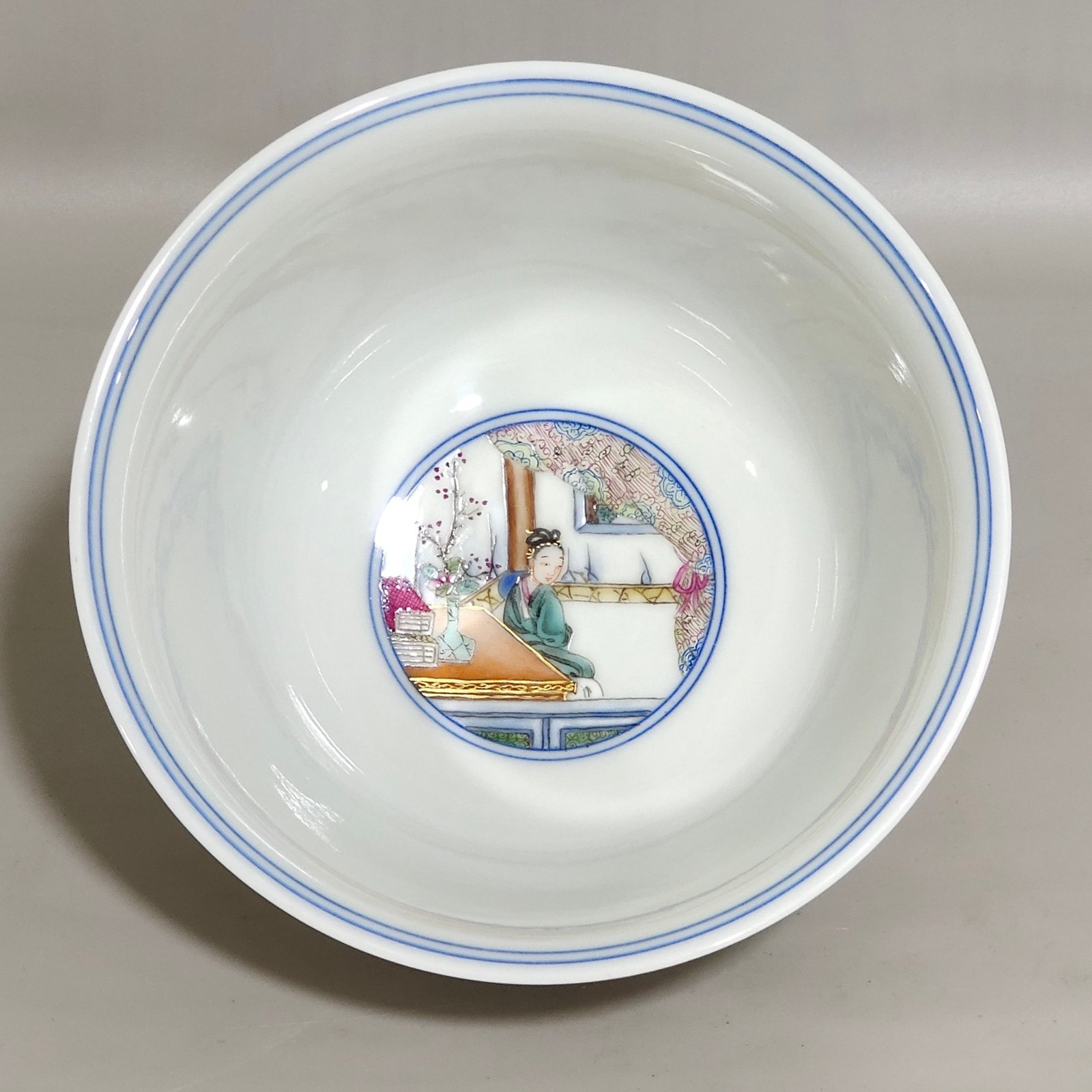 Qing Dynasty Qianlong figure seven fairies elegant bowl