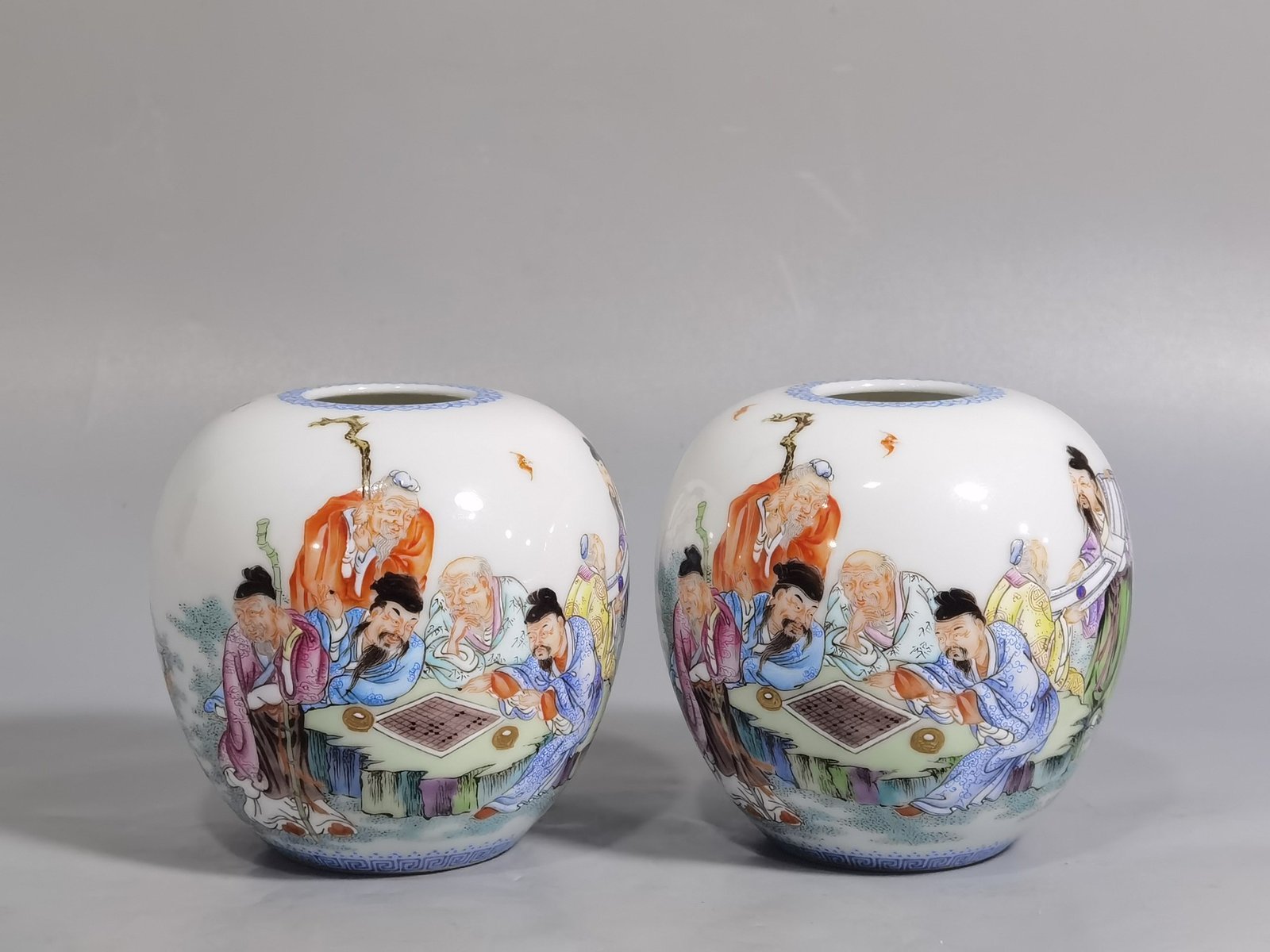 Qing Dynasty Qianlong the upper and lower sides are decorated with green materials and the water bowl