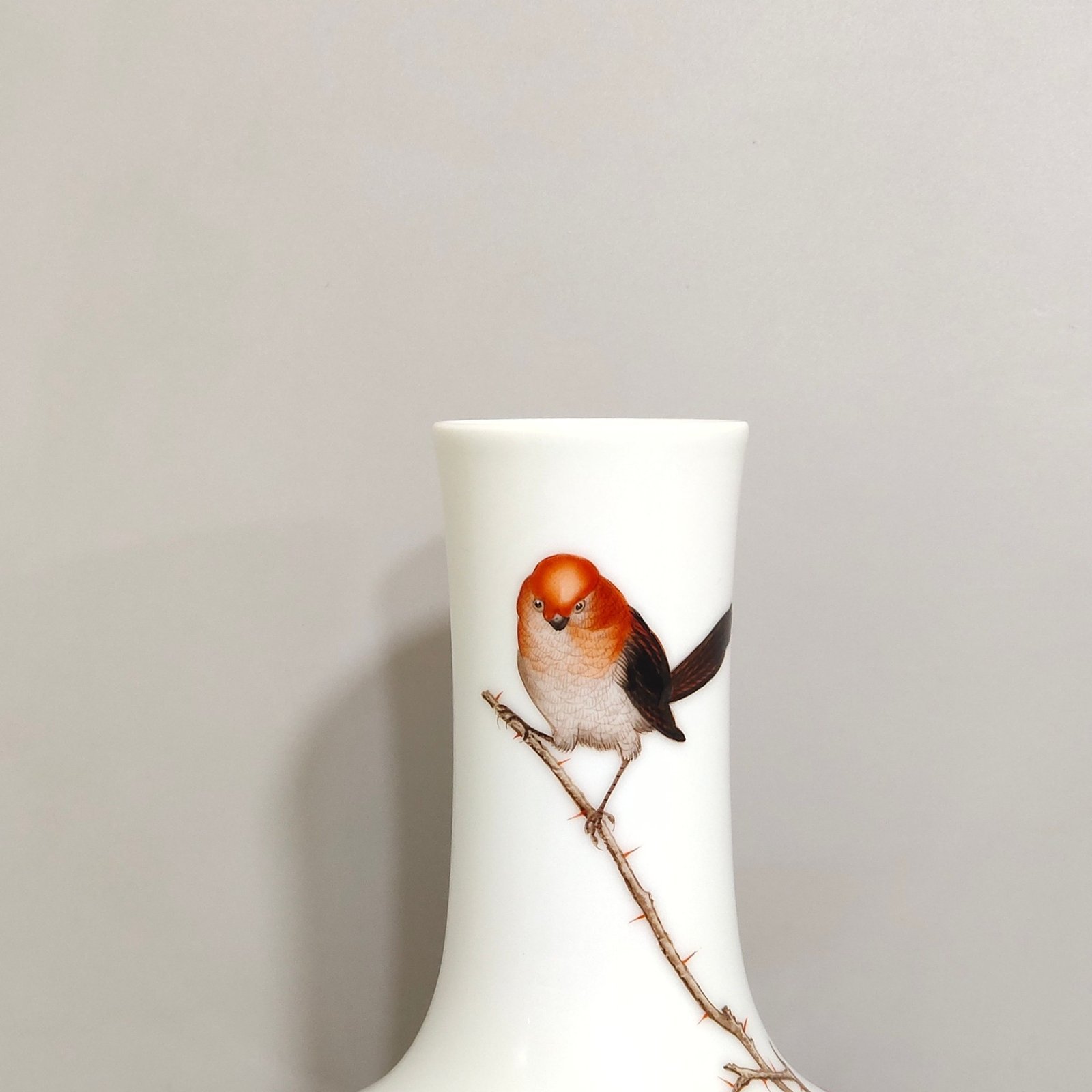 Qing Dynasty Qianlong enamel Lang Shining flower and bird poem celestial vase