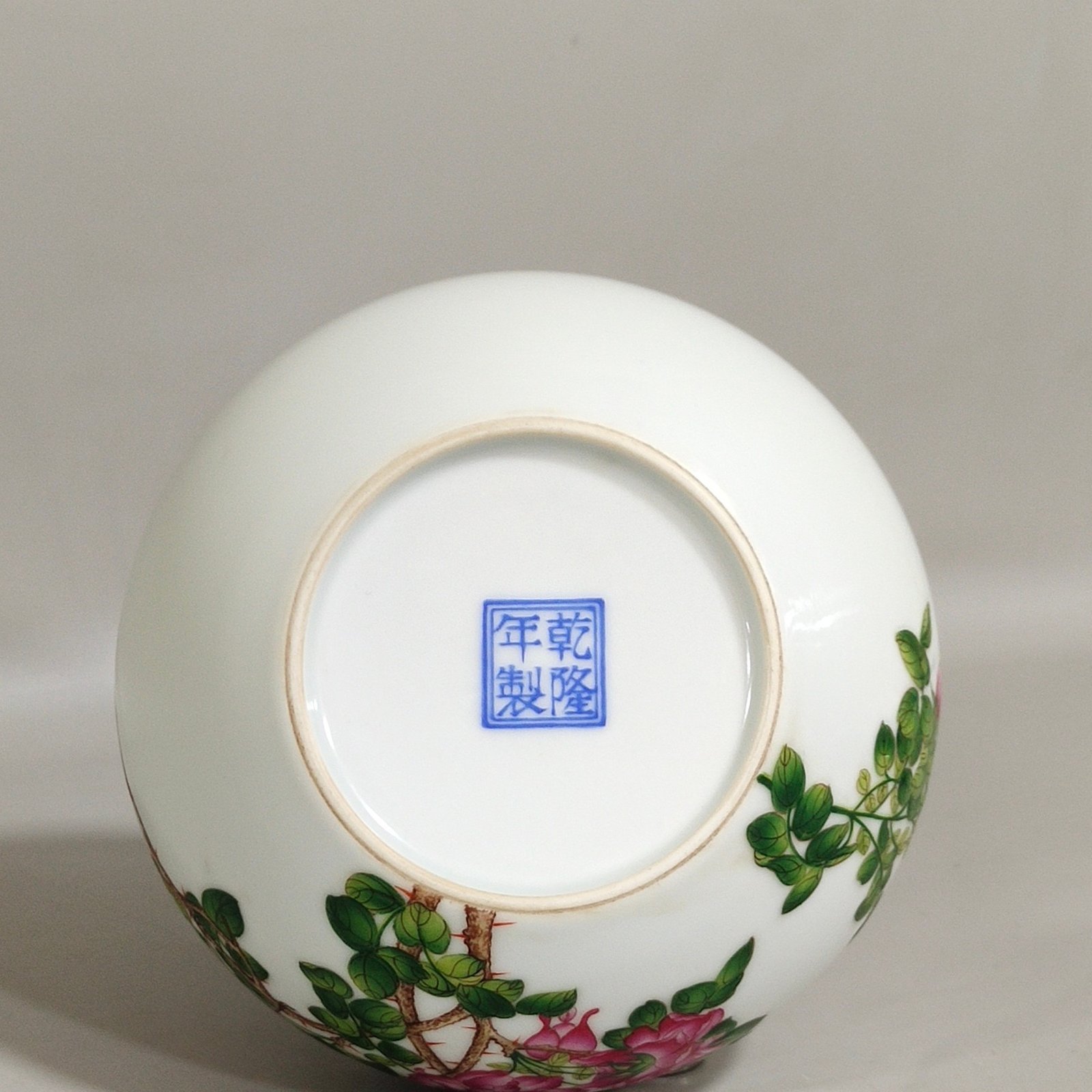 Qing Dynasty Qianlong enamel Lang Shining flower and bird poem celestial vase