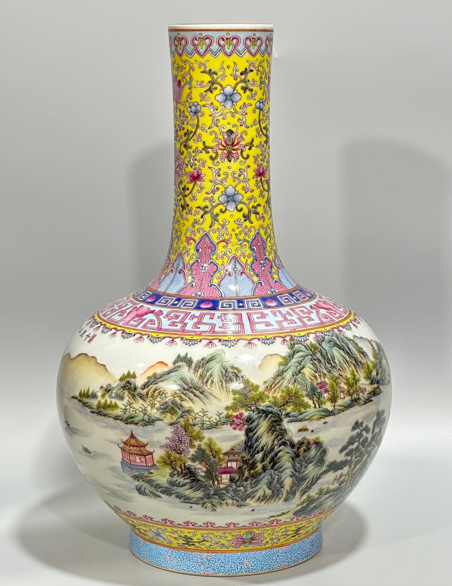 Qing Dynasty Qianlong Enamel yellow ground celestial sphere vase