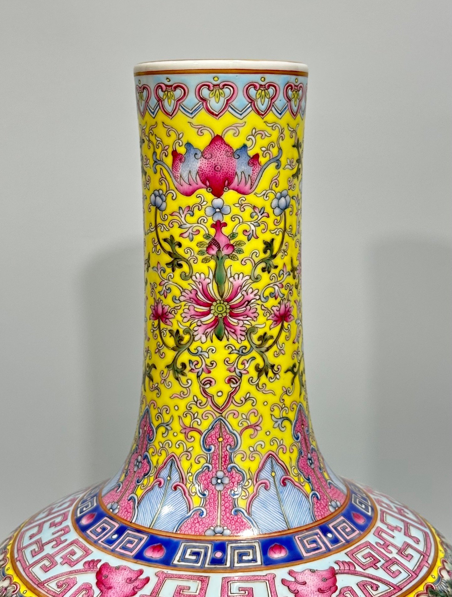 Qing Dynasty Qianlong Enamel yellow ground celestial sphere vase