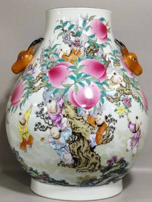 Qing Dynasty Qianlong Nine Peach Nine Boys Nine Sons Flat Peach Deer Head Zun